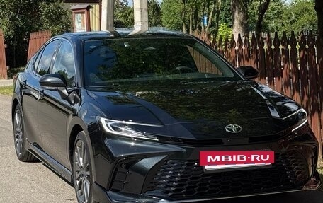 Toyota Camry, 2026 год, 4 200 000 рублей, 3 фотография
