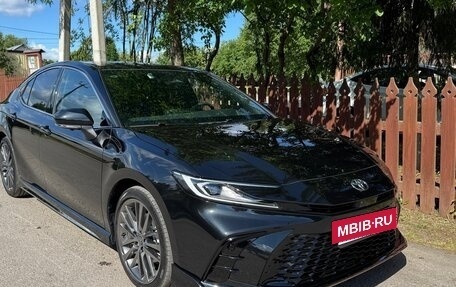 Toyota Camry, 2026 год, 4 200 000 рублей, 2 фотография