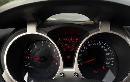 Nissan Juke II, 2013 год, 980 000 рублей, 13 фотография