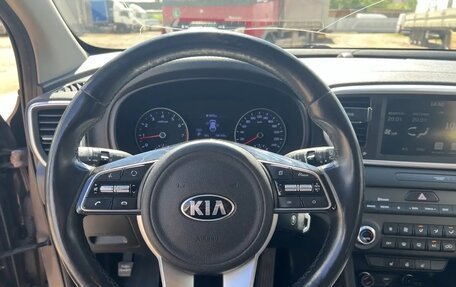 KIA Sportage IV рестайлинг, 2020 год, 2 100 000 рублей, 8 фотография