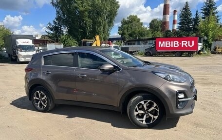 KIA Sportage IV рестайлинг, 2020 год, 2 100 000 рублей, 4 фотография