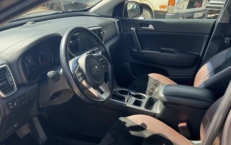 KIA Sportage IV рестайлинг, 2020 год, 2 100 000 рублей, 13 фотография