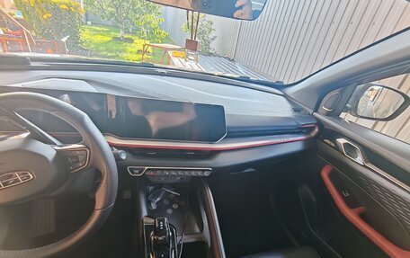 Geely Coolray I, 2024 год, 2 100 000 рублей, 8 фотография