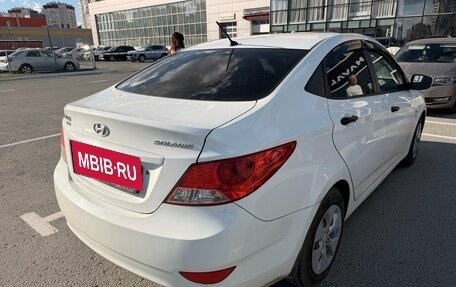 Hyundai Solaris II рестайлинг, 2014 год, 990 000 рублей, 3 фотография