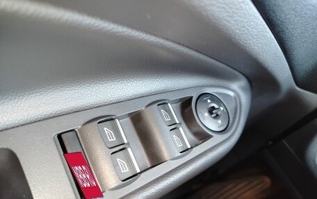 Ford Kuga III, 2016 год, 1 349 000 рублей, 17 фотография