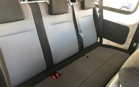 Peugeot Traveller I, 2019 год, 11 фотография