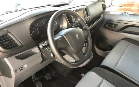 Peugeot Traveller I, 2019 год, 9 фотография