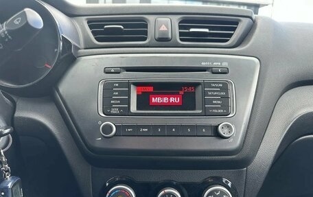 KIA Rio III рестайлинг, 2015 год, 999 000 рублей, 10 фотография