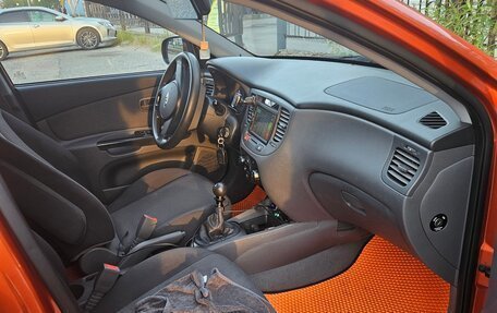 KIA Rio II, 2010 год, 530 000 рублей, 9 фотография