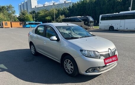 Renault Logan II, 2016 год, 830 000 рублей, 8 фотография