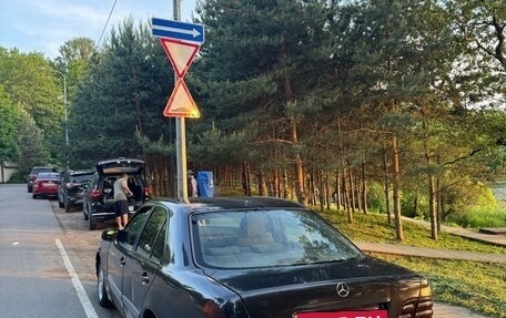 Mercedes-Benz E-Класс, 2000 год, 320 000 рублей, 4 фотография