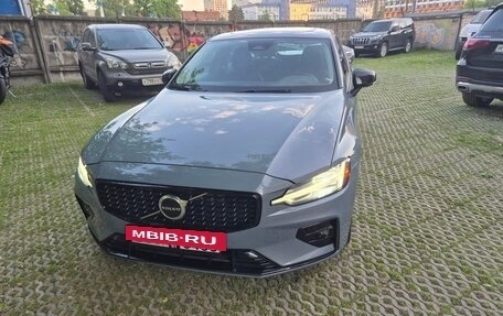 Volvo S60 III, 2024 год, 2 950 000 рублей, 10 фотография