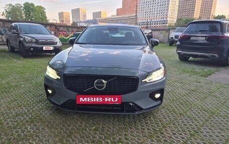 Volvo S60 III, 2024 год, 2 950 000 рублей, 9 фотография