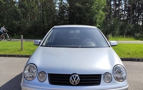 Volkswagen Polo IV рестайлинг, 2002 год, 450 000 рублей, 3 фотография