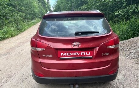 Hyundai ix35 I рестайлинг, 2011 год, 810 000 рублей, 2 фотография
