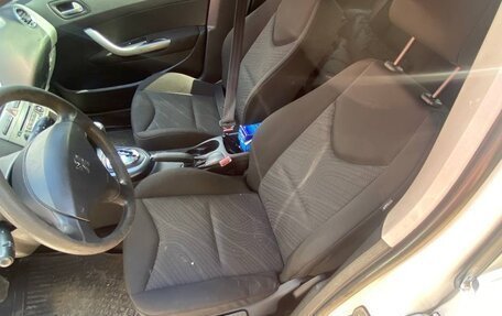 Peugeot 308 II, 2011 год, 310 000 рублей, 4 фотография