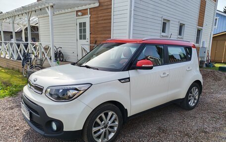 KIA Soul II рестайлинг, 2018 год, 1 460 000 рублей, 6 фотография