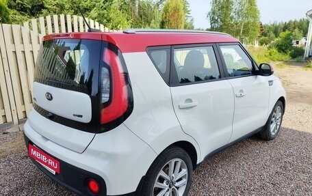 KIA Soul II рестайлинг, 2018 год, 1 460 000 рублей, 8 фотография