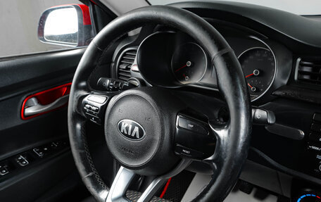 KIA Rio IV, 2018 год, 899 000 рублей, 12 фотография