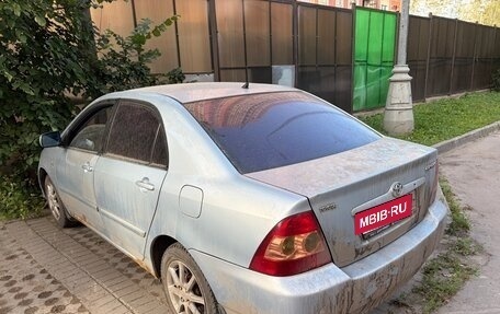 Toyota Corolla, 2004 год, 375 000 рублей, 4 фотография