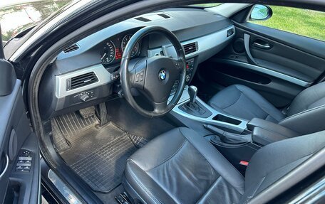 BMW 3 серия, 2007 год, 1 585 000 рублей, 14 фотография