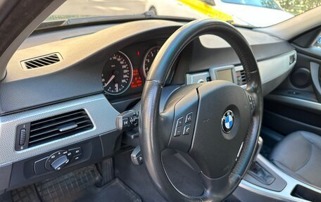 BMW 3 серия, 2007 год, 1 585 000 рублей, 18 фотография