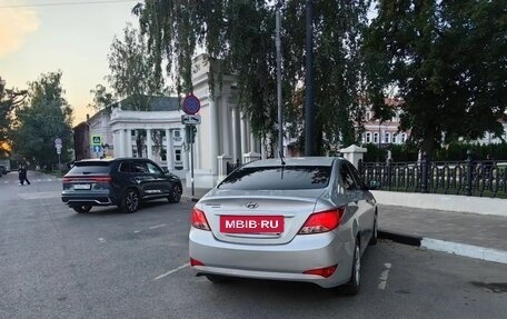 Hyundai Solaris II рестайлинг, 2016 год, 1 100 000 рублей, 5 фотография