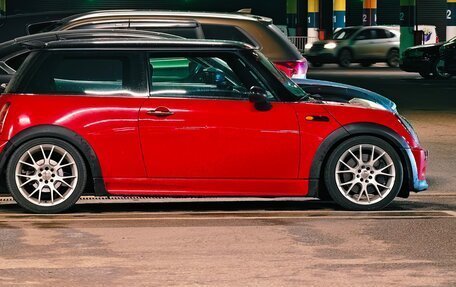 MINI Hatch, 2003 год, 700 000 рублей, 8 фотография