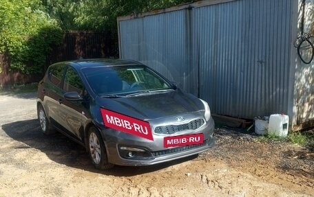 KIA cee'd III, 2018 год, 1 250 000 рублей, 2 фотография