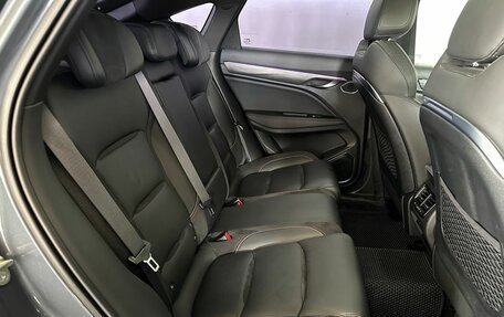 Geely Tugella FY11, 2023 год, 2 680 000 рублей, 10 фотография