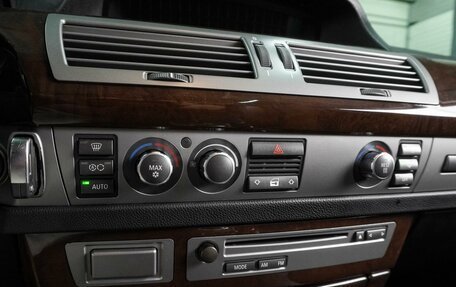 BMW 7 серия, 2006 год, 1 049 000 рублей, 13 фотография