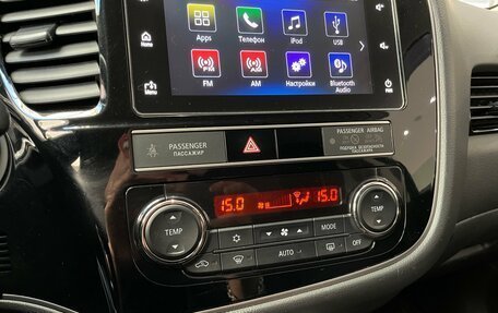Mitsubishi Outlander III рестайлинг 3, 2019 год, 2 200 000 рублей, 19 фотография