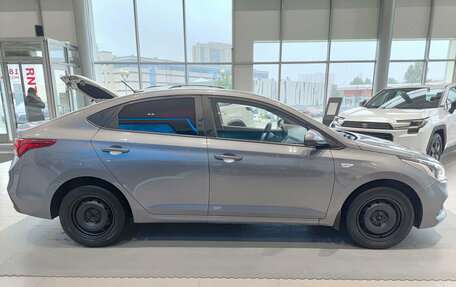 Hyundai Solaris II рестайлинг, 2019 год, 1 400 000 рублей, 5 фотография