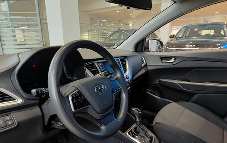 Hyundai Solaris II рестайлинг, 2019 год, 1 400 000 рублей, 20 фотография