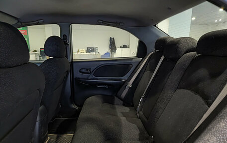 Hyundai Sonata IV рестайлинг, 2006 год, 310 000 рублей, 15 фотография