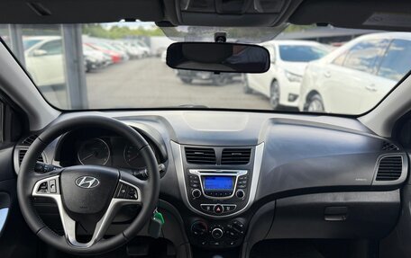 Hyundai Solaris II рестайлинг, 2014 год, 870 000 рублей, 23 фотография