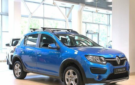 Renault Sandero II рестайлинг, 2017 год, 920 000 рублей, 3 фотография