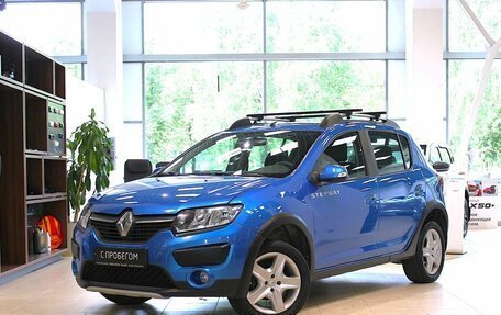 Renault Sandero II рестайлинг, 2017 год, 920 000 рублей, 1 фотография