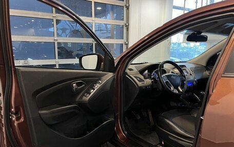 Hyundai ix35 I рестайлинг, 2014 год, 1 200 000 рублей, 20 фотография