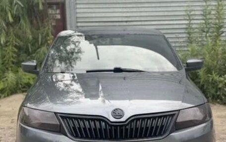 Skoda Rapid I, 2015 год, 850 000 рублей, 2 фотография