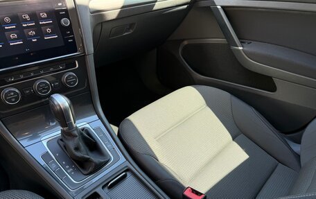Volkswagen Golf VII, 2018 год, 2 100 000 рублей, 12 фотография