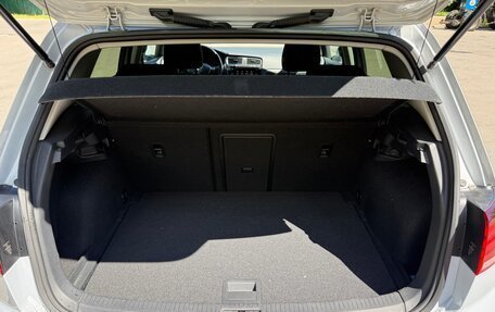 Volkswagen Golf VII, 2018 год, 2 100 000 рублей, 21 фотография
