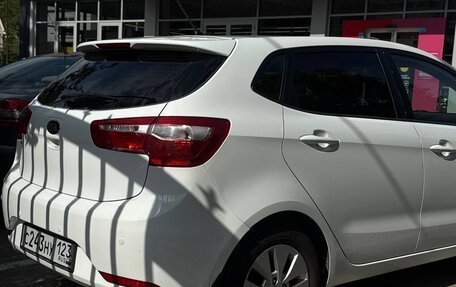 KIA Rio III рестайлинг, 2014 год, 1 100 000 рублей, 2 фотография