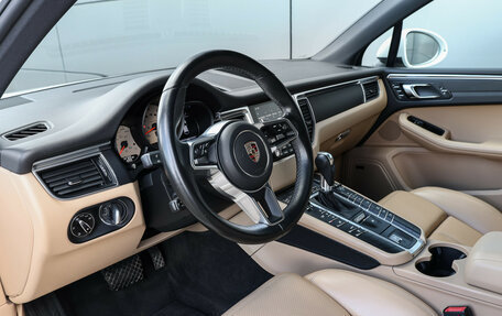 Porsche Macan I рестайлинг, 2018 год, 3 949 000 рублей, 14 фотография