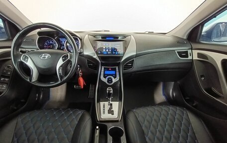 Hyundai Elantra V, 2011 год, 630 000 рублей, 10 фотография