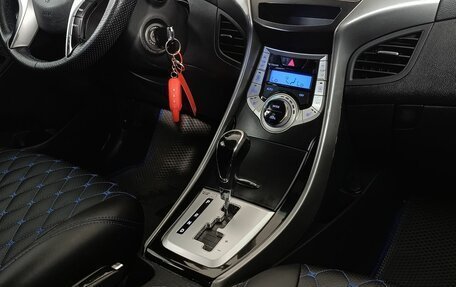 Hyundai Elantra V, 2011 год, 630 000 рублей, 13 фотография