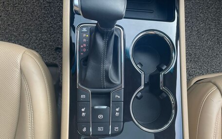 KIA Carnival III, 2018 год, 2 850 000 рублей, 10 фотография