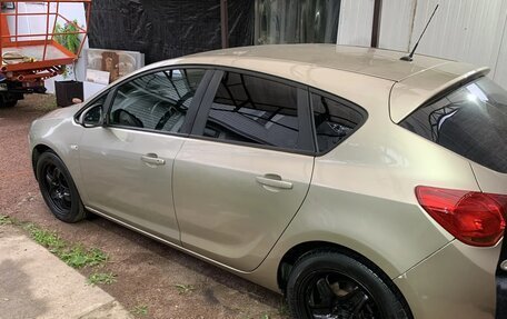 Opel Astra J, 2011 год, 480 000 рублей, 5 фотография