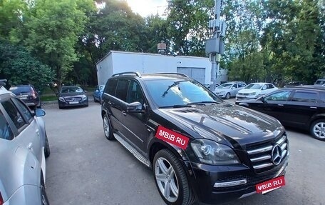 Mercedes-Benz GL-Класс, 2011 год, 2 500 000 рублей, 11 фотография