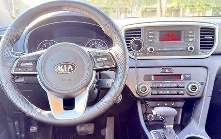 KIA Sportage IV рестайлинг, 2021 год, 2 650 000 рублей, 12 фотография